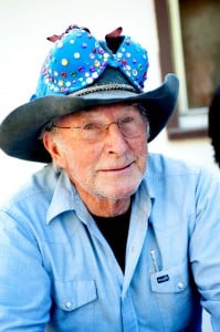 Cowboy in blue w blue braR