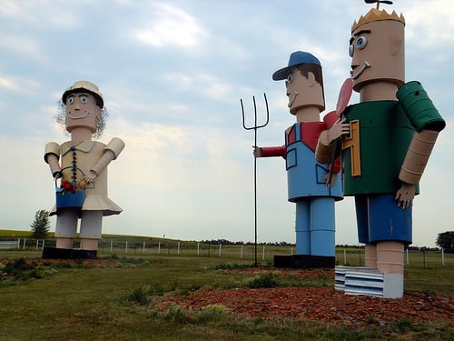 Tin Family on the Enchanted Highway