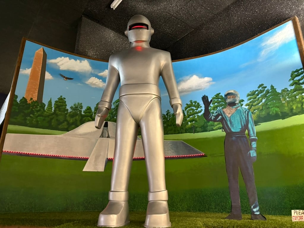 Robot at International UFO Museum and Research Center